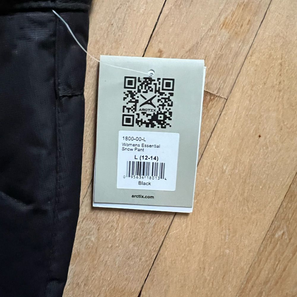 Arctix Black Snowpants, ladies size large, 12-14. NWT - Picture 7 of 7
